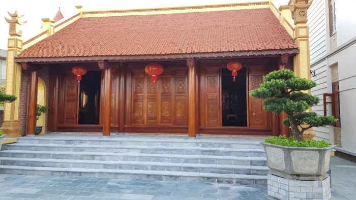 Nhà gỗ ba gian hai dĩ